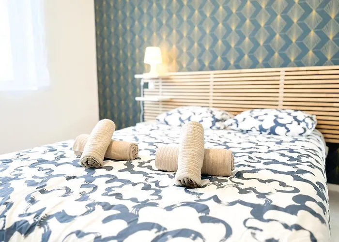 Coliving - Wifi - Tv - Proche Tram - L'escale Partagee Pensjonat