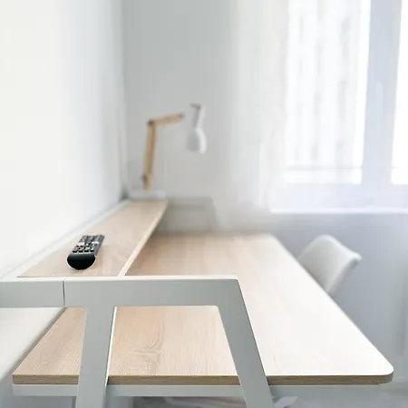 Coliving - Wifi - Tv - Proche Tram - L'escale Partagee *